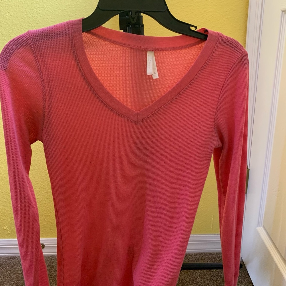 Sweater - Picture 4 of 4